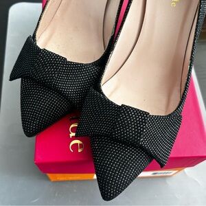 $228 Kate spade Juliette black dot bow ribbon heels pump 7.5